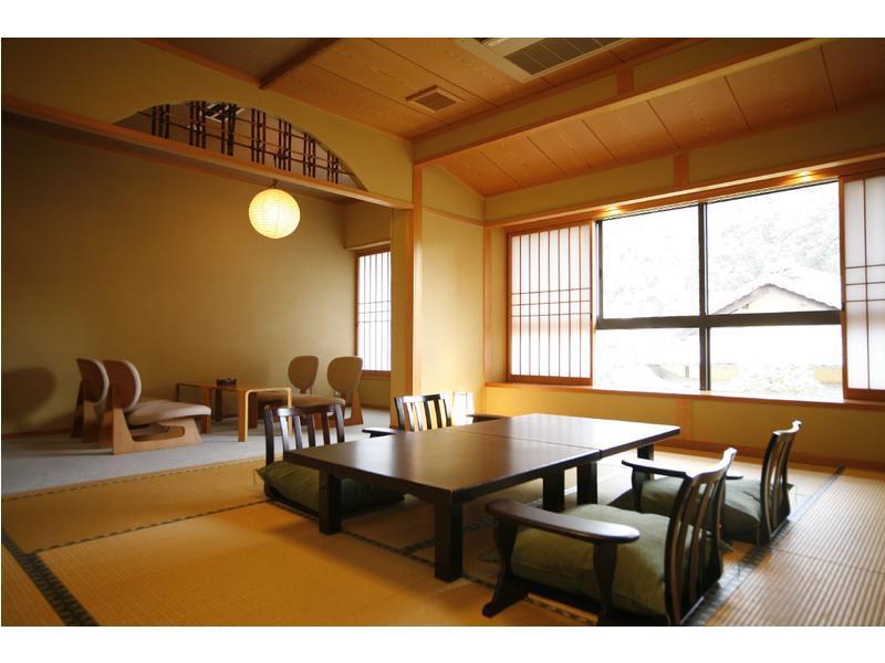 טויוקה Yutouya Ryokan מראה חיצוני תמונה