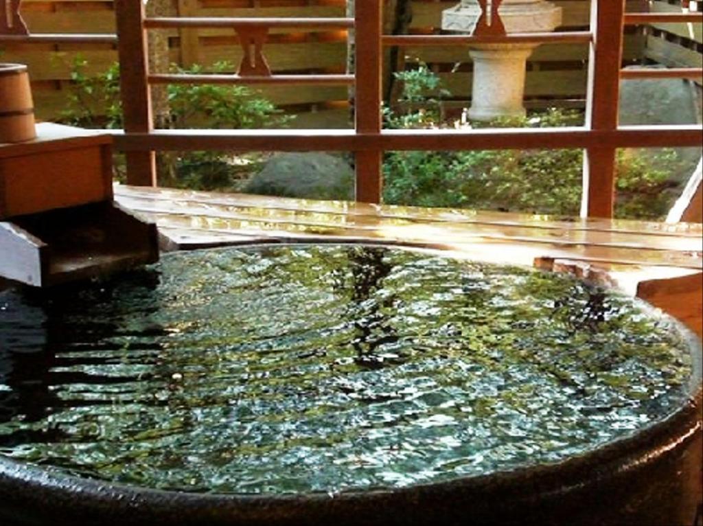 טויוקה Yutouya Ryokan מראה חיצוני תמונה