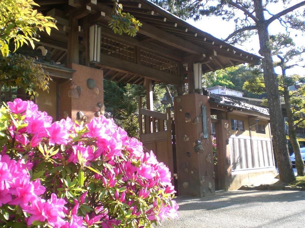 טויוקה Yutouya Ryokan מראה חיצוני תמונה