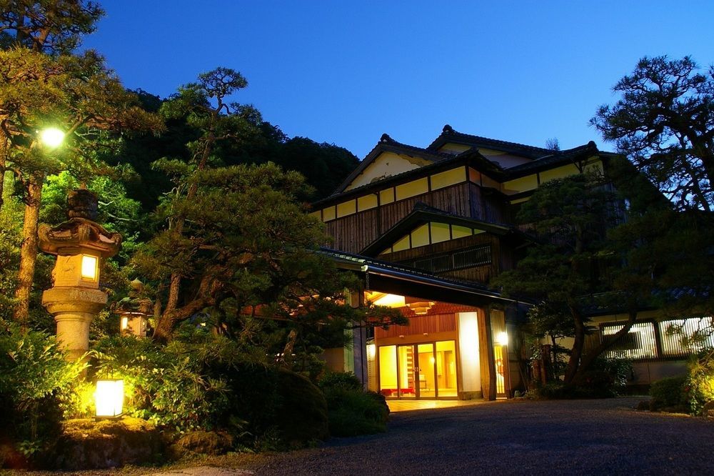 טויוקה Yutouya Ryokan מראה חיצוני תמונה