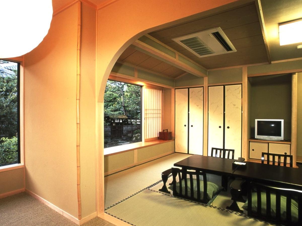 טויוקה Yutouya Ryokan מראה חיצוני תמונה