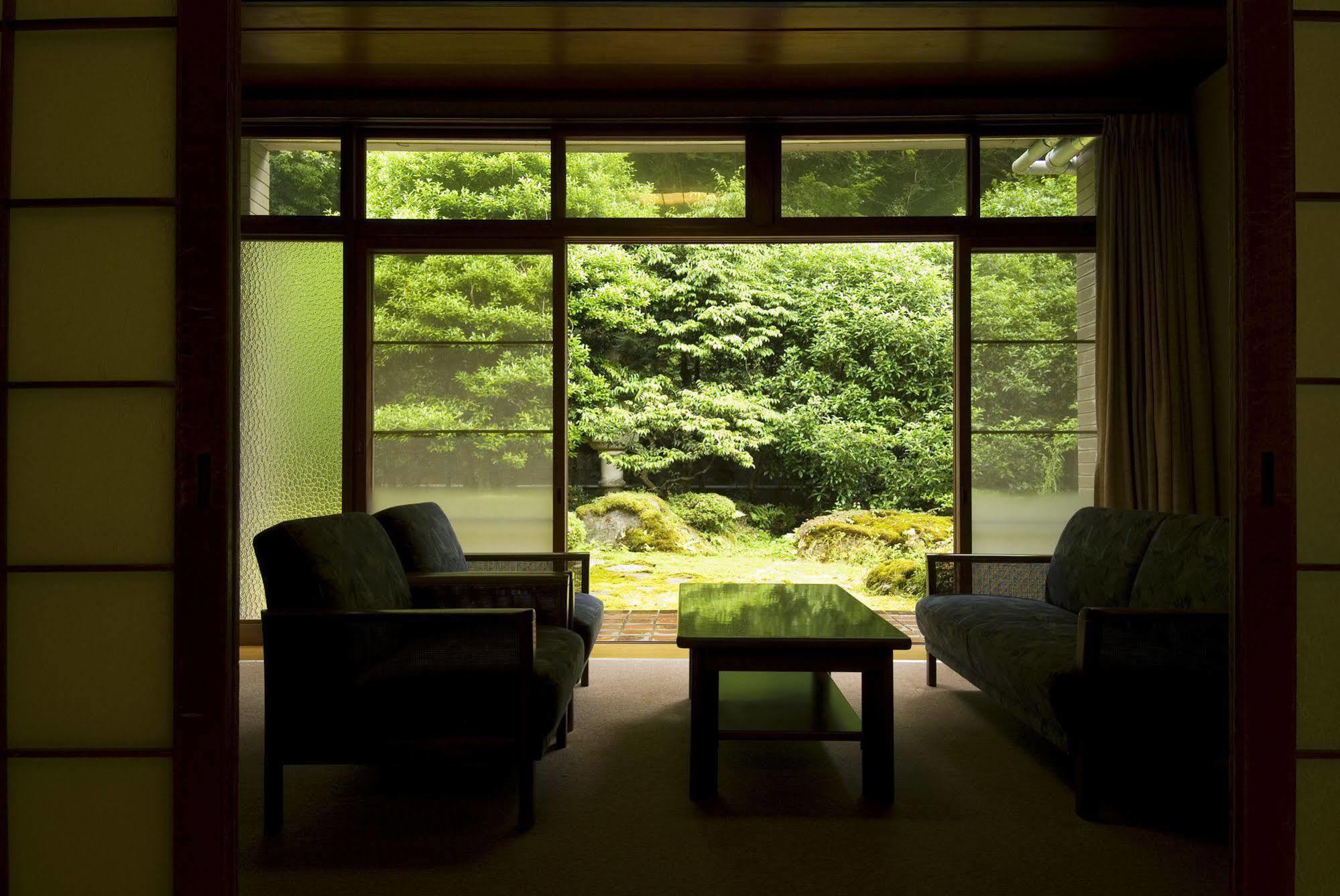 טויוקה Yutouya Ryokan מראה חיצוני תמונה